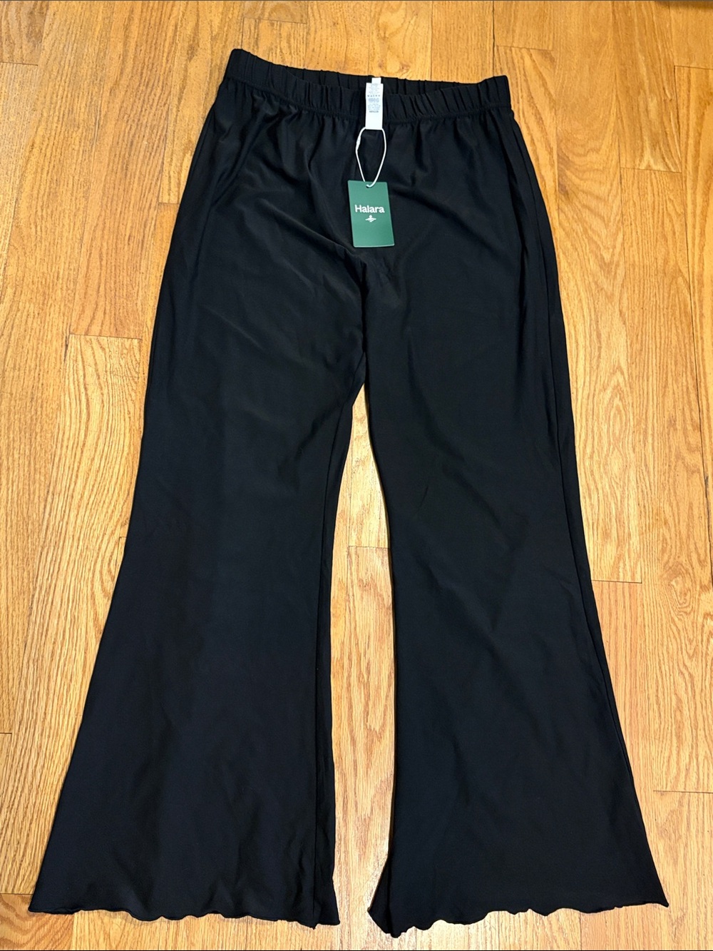 New HALARA Black Flare High-Rise Lounge Pants - Picture 10 of 10
